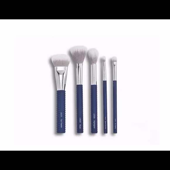 Laruce Beauty Cheek & Eyes Brush Set in Denim Blue - Picture 1 of 2